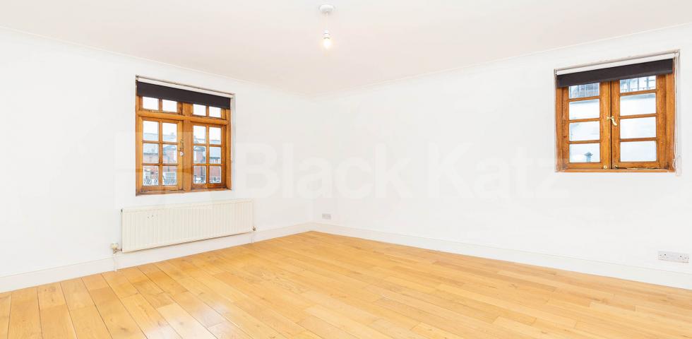 			2 Bedroom, 1 bath, 1 reception Flat			 Park Road, Crouch End